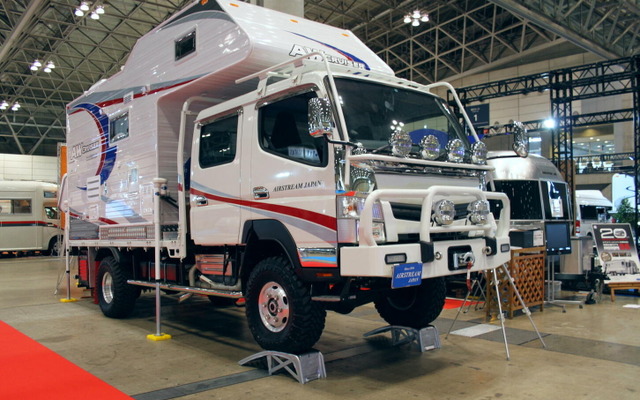 AIRSTREAM JAPNの田中社長いわく「一度は作りたかったキャンピングカー」