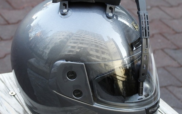 ヘルメットワイパー