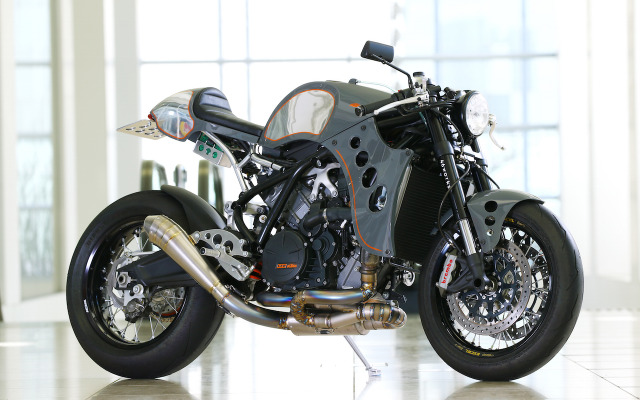 46worksの中嶋志朗氏がプロデュースした『RC8』