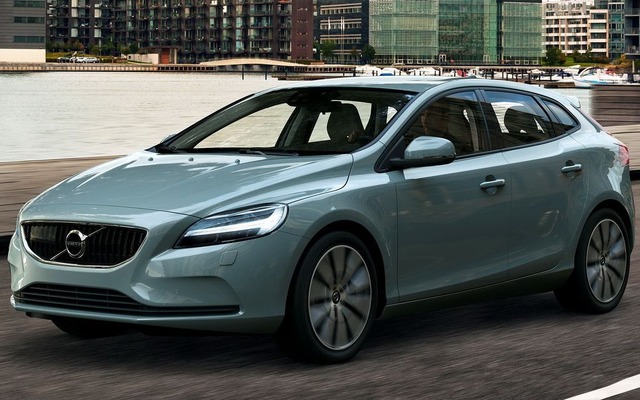 ボルボ V40 の2017年型