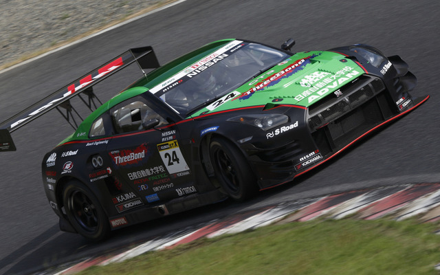 『Nissan GT-R NISMO GT3』はスーパー耐久、ブランパンGT、ニュル24時間など、国内外の様々なレースでフル回転の活躍を見せる。