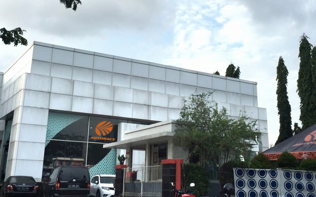 オートバックス プリインダ店