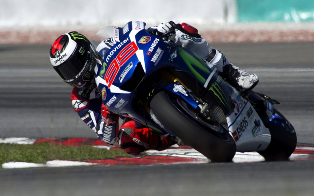 開幕に向けテスト中のYZR-M1