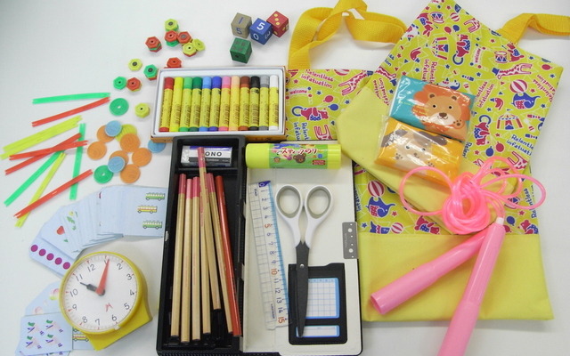 名前を書く入学用品