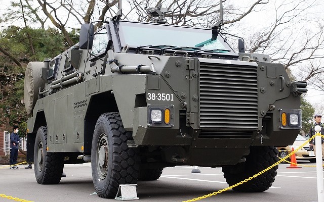 陸上自衛隊・広報センターで開催されたイベントで一般初公開となった輸送防護車（MRAP）。