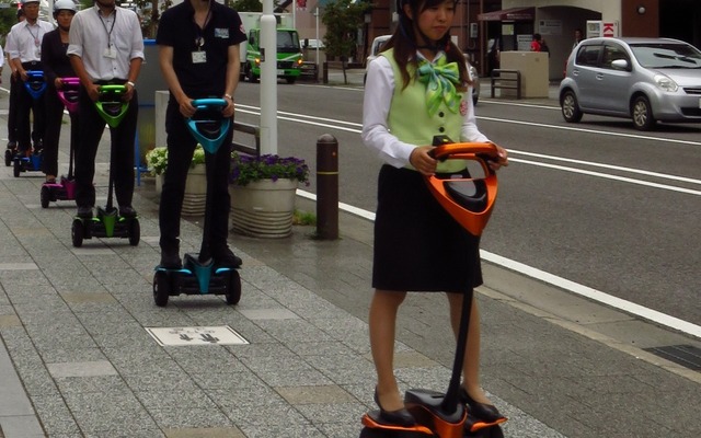 豊田市での公道走行実証実験の様子