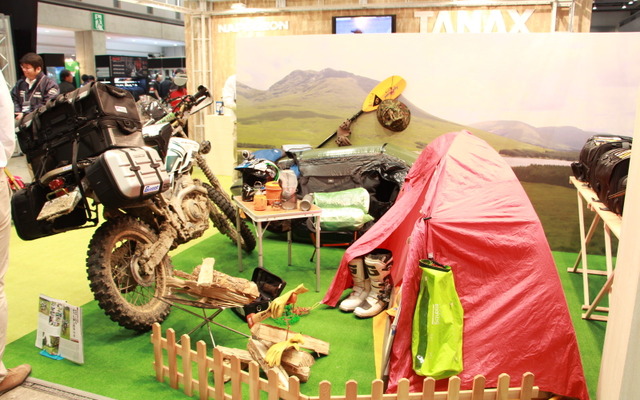 タナックスブース（東京モーターサイクルショー16）