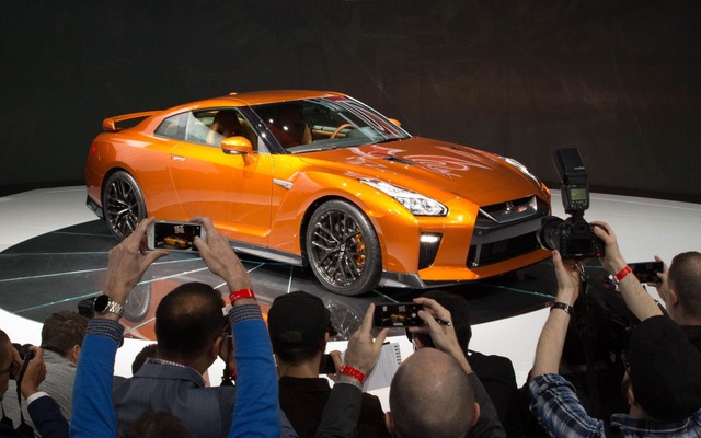 日産 GT-R の2017年型（ニューヨークモーターショー16）