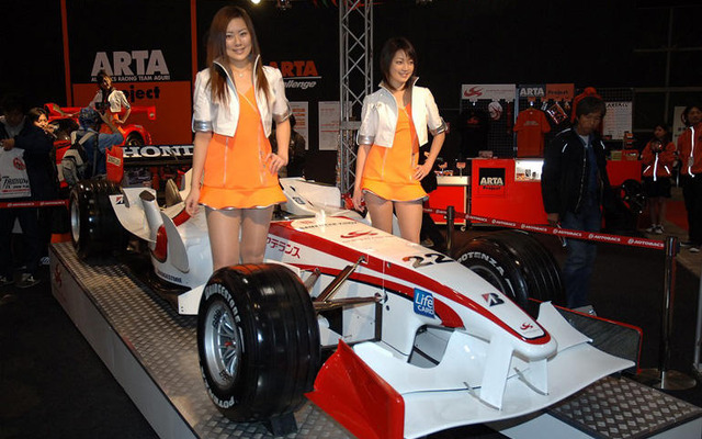 【東京オートサロン07】写真蔵…オートバックス 続々