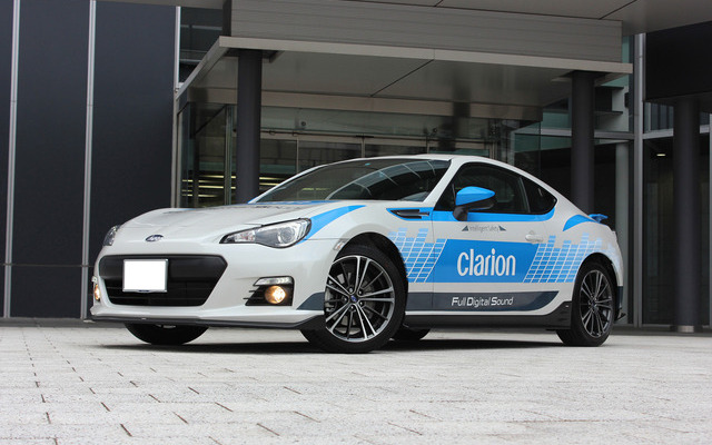 『Full Digital Sound』デモカー SUBARU・BRZ by クラリオン