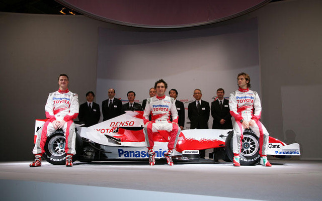 【トヨタF1】ニューマシン TF107 発表