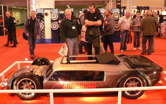 【オートスポーツインターナショナル07】世界一車高の低いクルマ