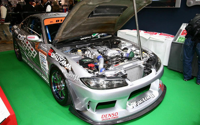 【東京オートサロン07】写真蔵…デンソーイリジウムプラグ