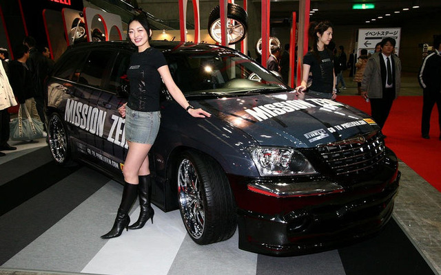 【東京オートサロン07】コンパニオン写真蔵…その35、ピレリ