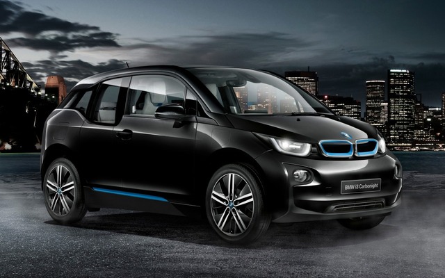 BMW i3 セレブレーションエディション カーボナイト