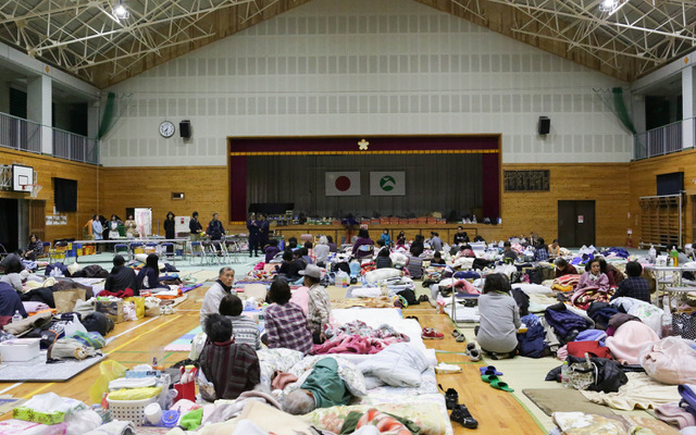 熊本地震 避難所の様子
