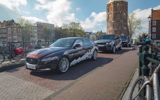 アムステルダムで行われた自動運転技術の実証