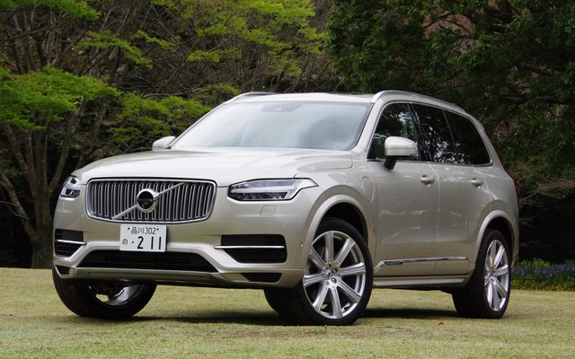 ボルボ XC90 T8 Twin Engine AWD Inscription