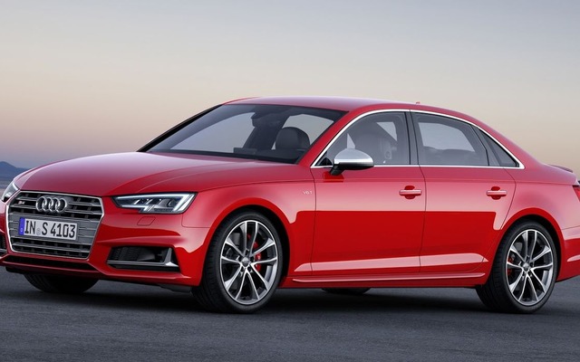 アウディ S4 新型
