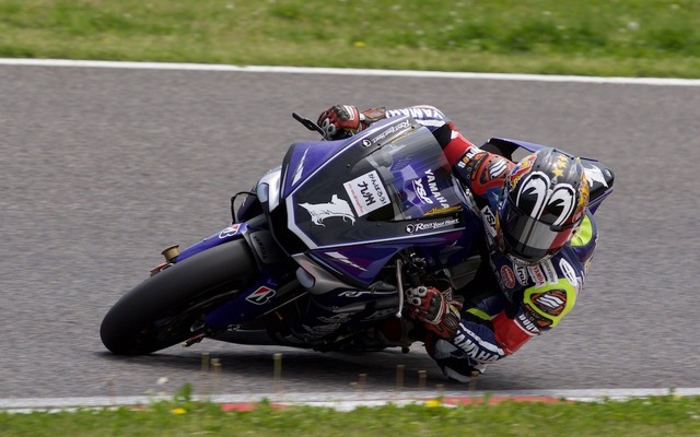 全日本ロードレースJSB1000開幕戦予選