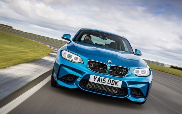 BMW M2クーペ