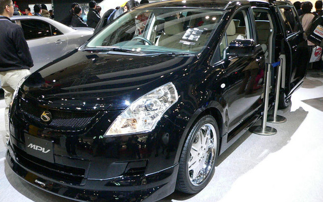 【東京オートサロン07】マツダ MPV プレスティジアス…走るビジネスクラス