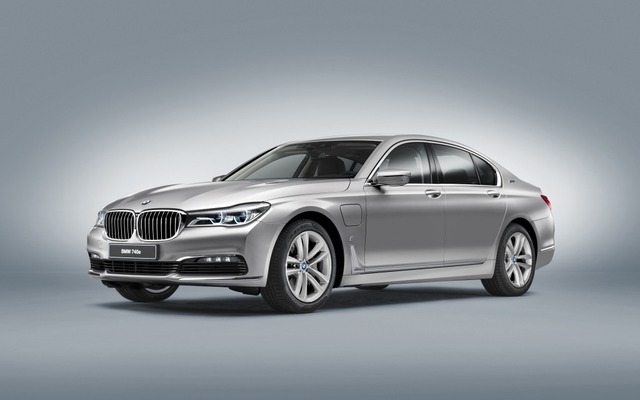 BMW 7シリーズ PHVモデル