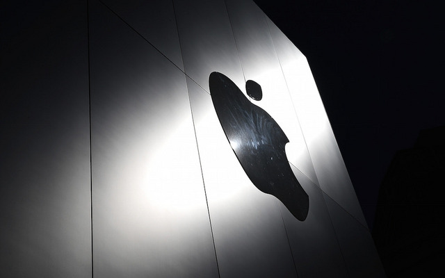 Apple　(C) Getty Images