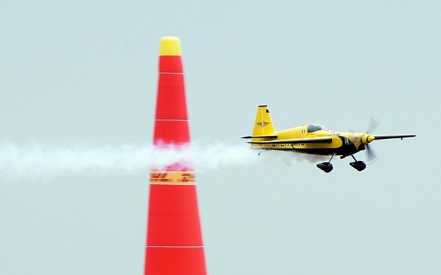 フランソワ・ルボット選手はフランス出身で、元々は空軍で戦闘機を操縦してきた経験を持つ。