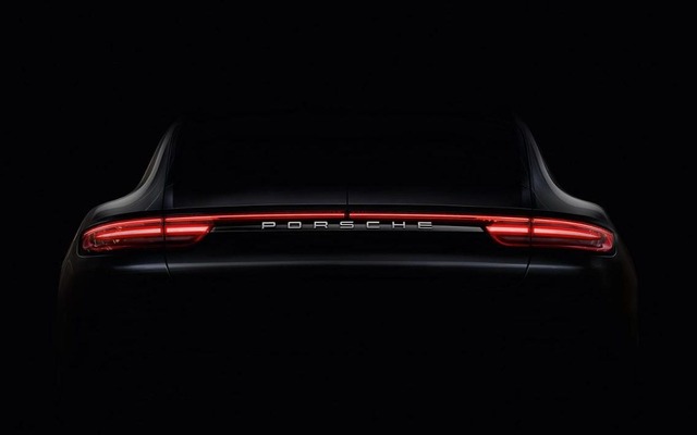 ポルシェ パナメーラ 次期型の予告イメージ