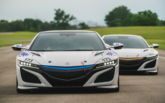 アキュラ（ホンダ）NSX 新型のパイクスピークッ国際ヒルクライム参戦車両