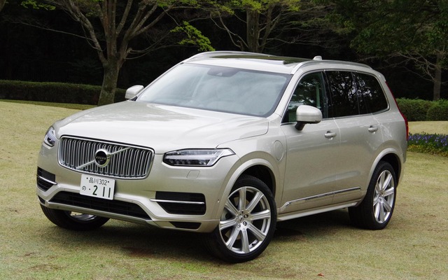 ボルボ XC90 T8 Twin Engine AWD Inscription