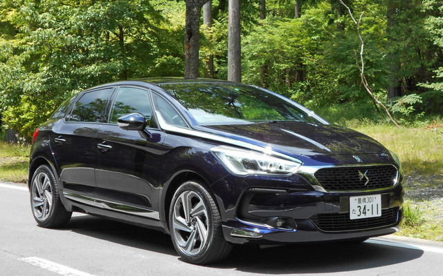 DS 5 シックレザーパッケージ