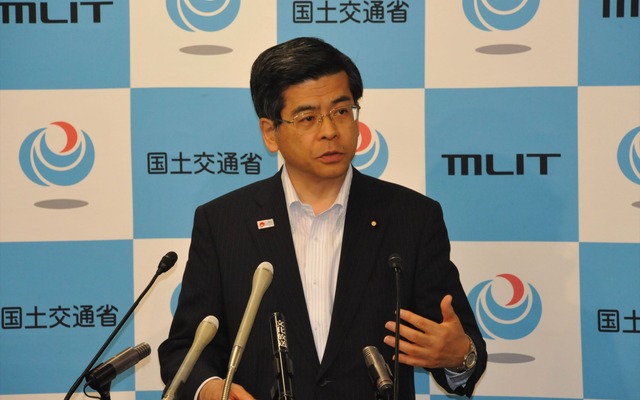石井啓一国土交通相（6月28日・霞が関）、国道57号復旧について語る