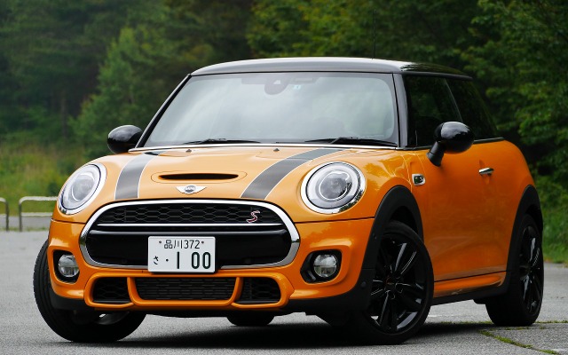 MINI クーパーSD 3ドア ジョンクーパーワークスパッケージ
