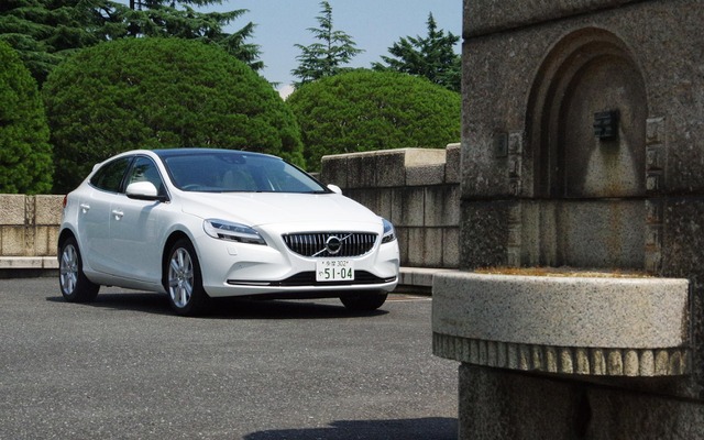 ボルボ V40 改良新型