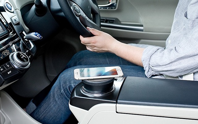 200-CAR038専用スマートフォンすべり止めシート