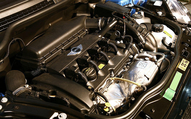 【MINI 2代目 発表】BMWの手による正常進化のパワーユニット