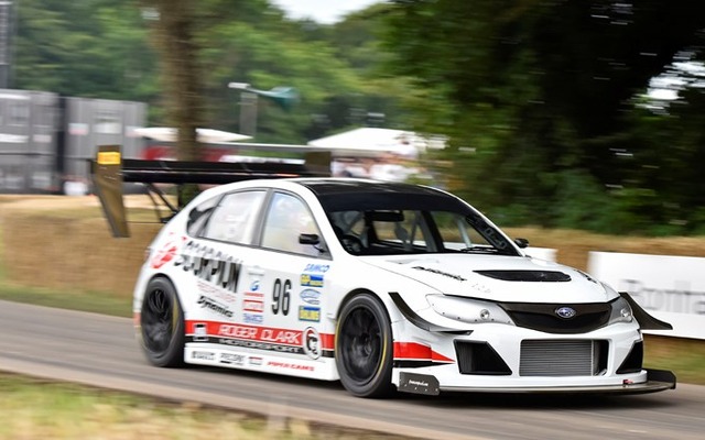 スバル インプレッサ WRX STIの780馬力フルチューンレーシングカー