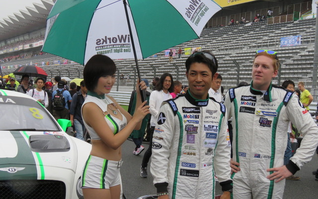 ベントレーの8号車でGTアジアを戦う澤選手とベンター選手。