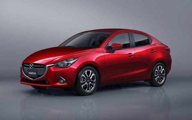 Mazda2 セダン