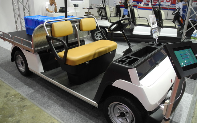 ヤマハモーターパワープロダクツのゴルフカート改造車