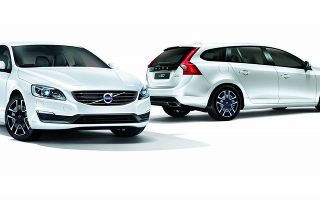 ボルボ S60/V60 D4 ダイナミックエディション
