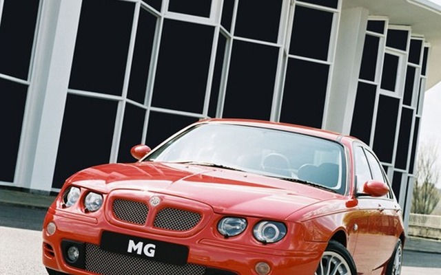 イギリスからスポーティセダン---MG『ZT』