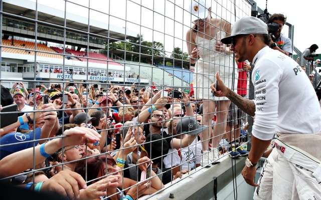 F1ドイツGPで優勝したハミルトン