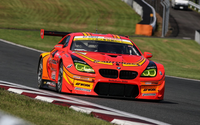 優勝の#55 ARTA BMW M6 GT3。