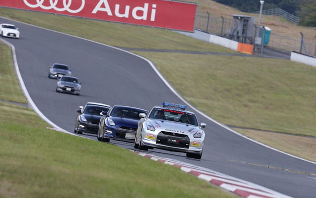 GT-R R35 ドライビングレッスン