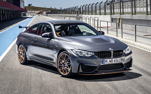 BMW M4 GTS