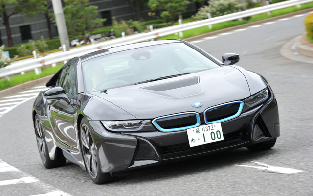 BMW i8