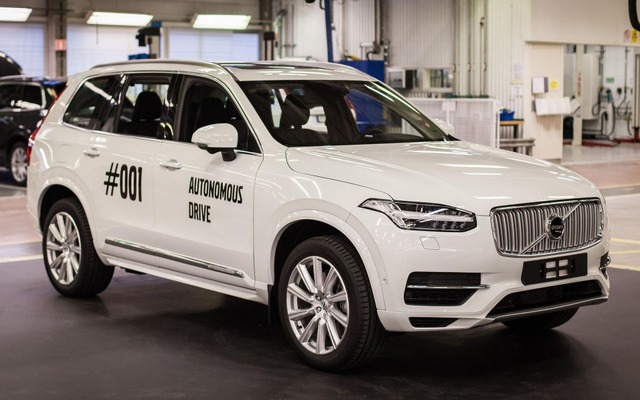 新型ボルボXC90ベースの自動運転テスト車両